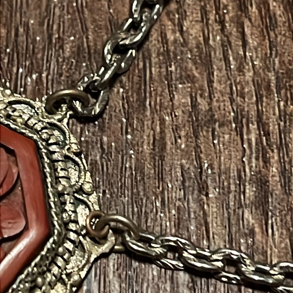 Vintage Antique Chinese Deep Carved Cinnabar necklace handmade - Picture 11 of 12